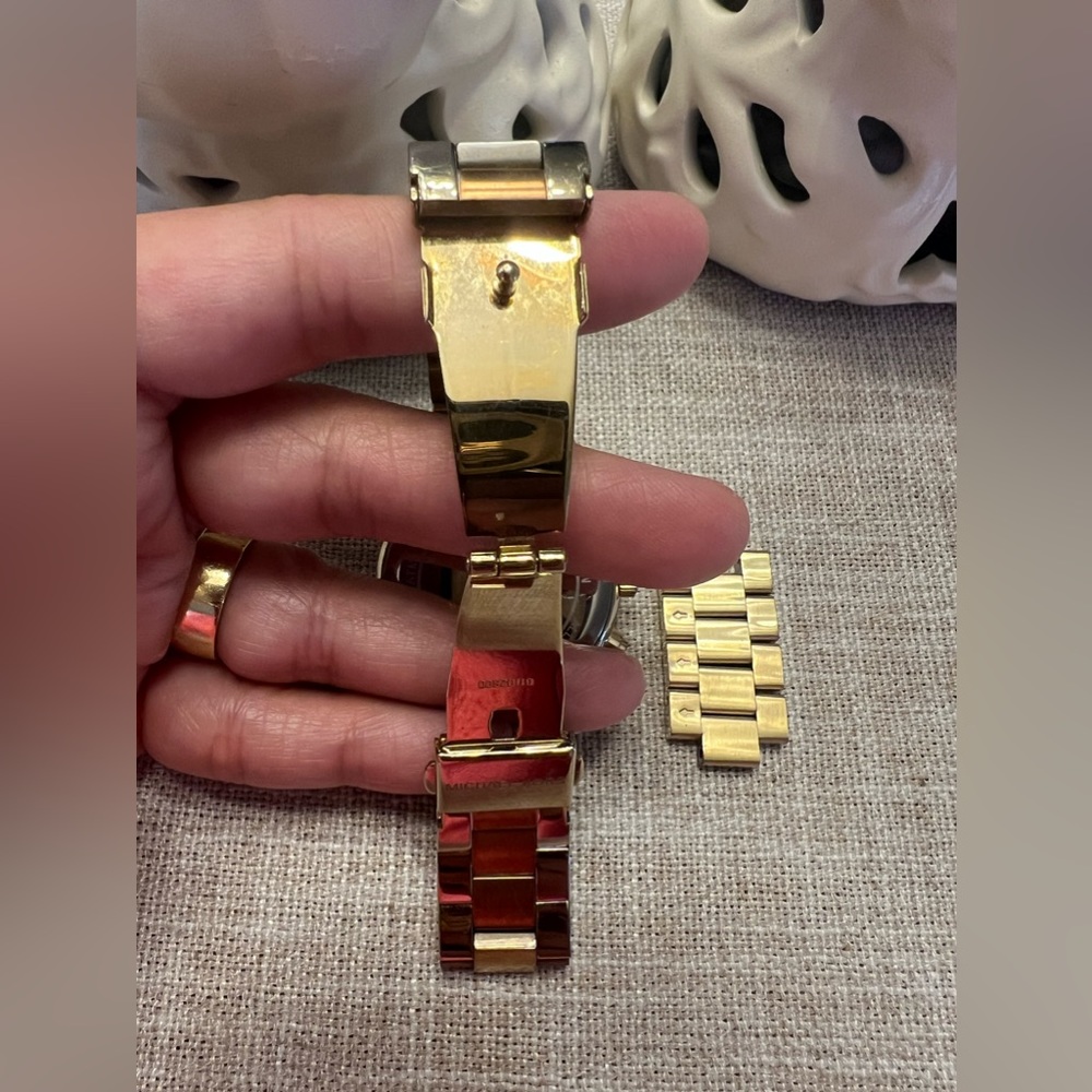 Authentic Michael Kors Women Ritz Watch - Picture 8 of 13